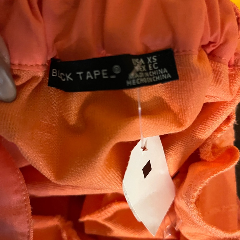 BLACK TAPE RUFFLE STRAP TOP CORAL ROSE SIZE XS NWT - Picture 6 of 10
